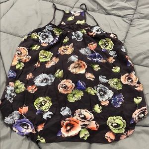 Razor back floral blouse